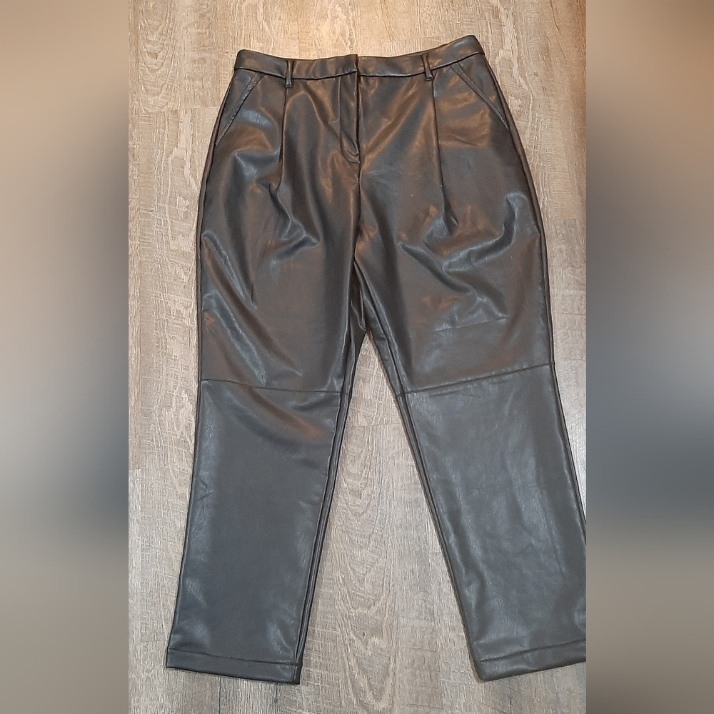 Reitmans Black Faux Leather Pants with Stretch Size 16
